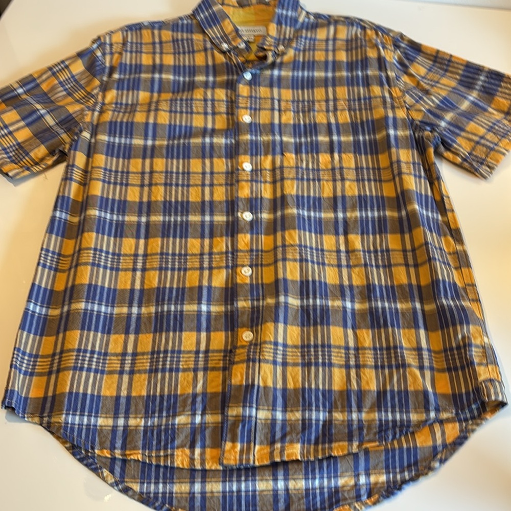 Men’s Free assembly shirt sz Small